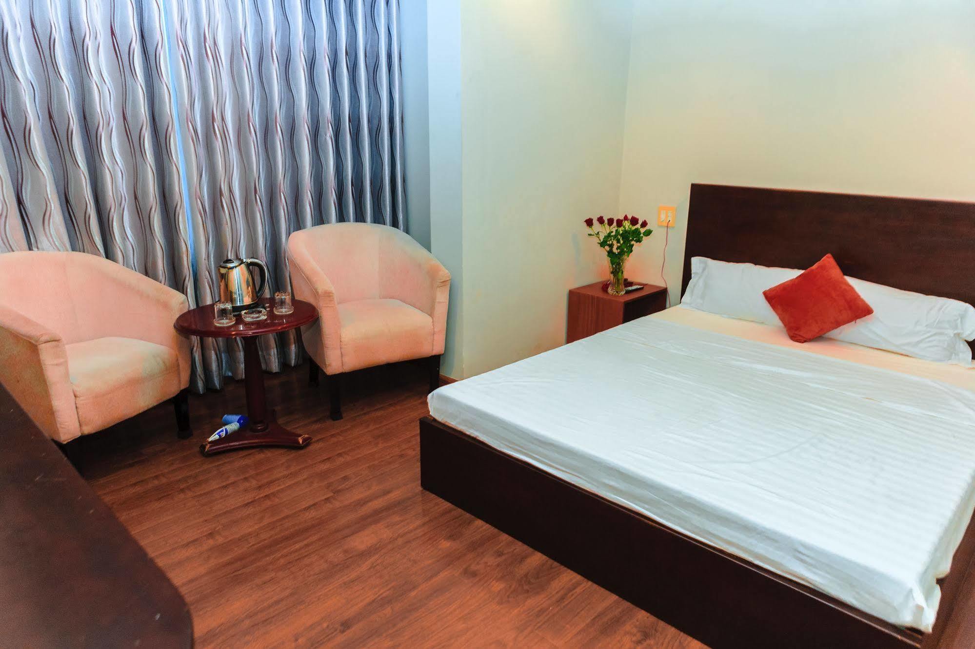 Cosmos Hotel Nha Trang By Ht Kültér fotó